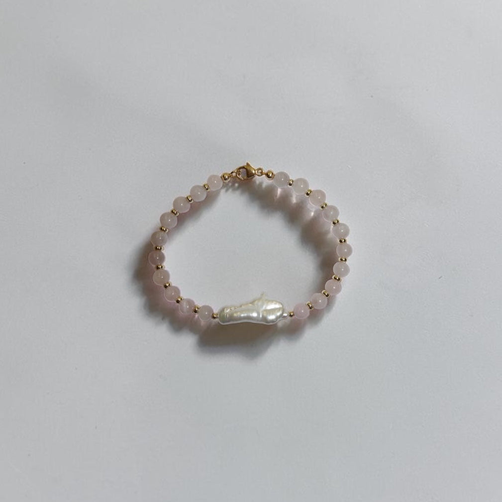 Emilia Pink Biwa Bracelet