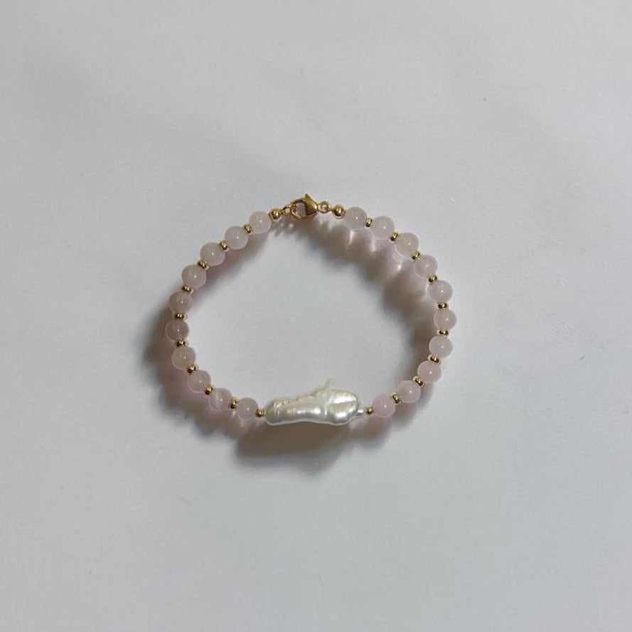 Emilia Pink Biwa Bracelet